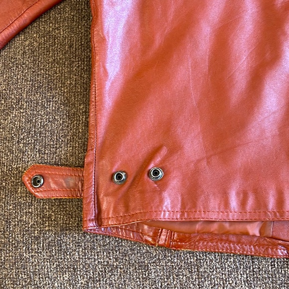 Vintage Beautiful Leather Jacket ( with no Brand Label). See Pics - Picture 10 of 16